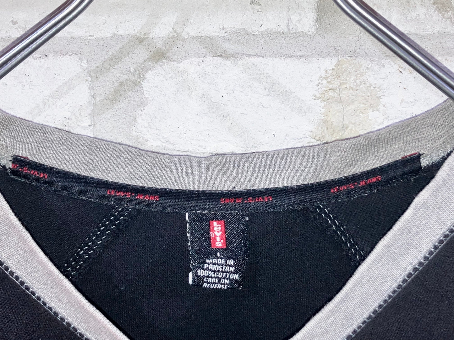 "Levi's" Old Design Tee