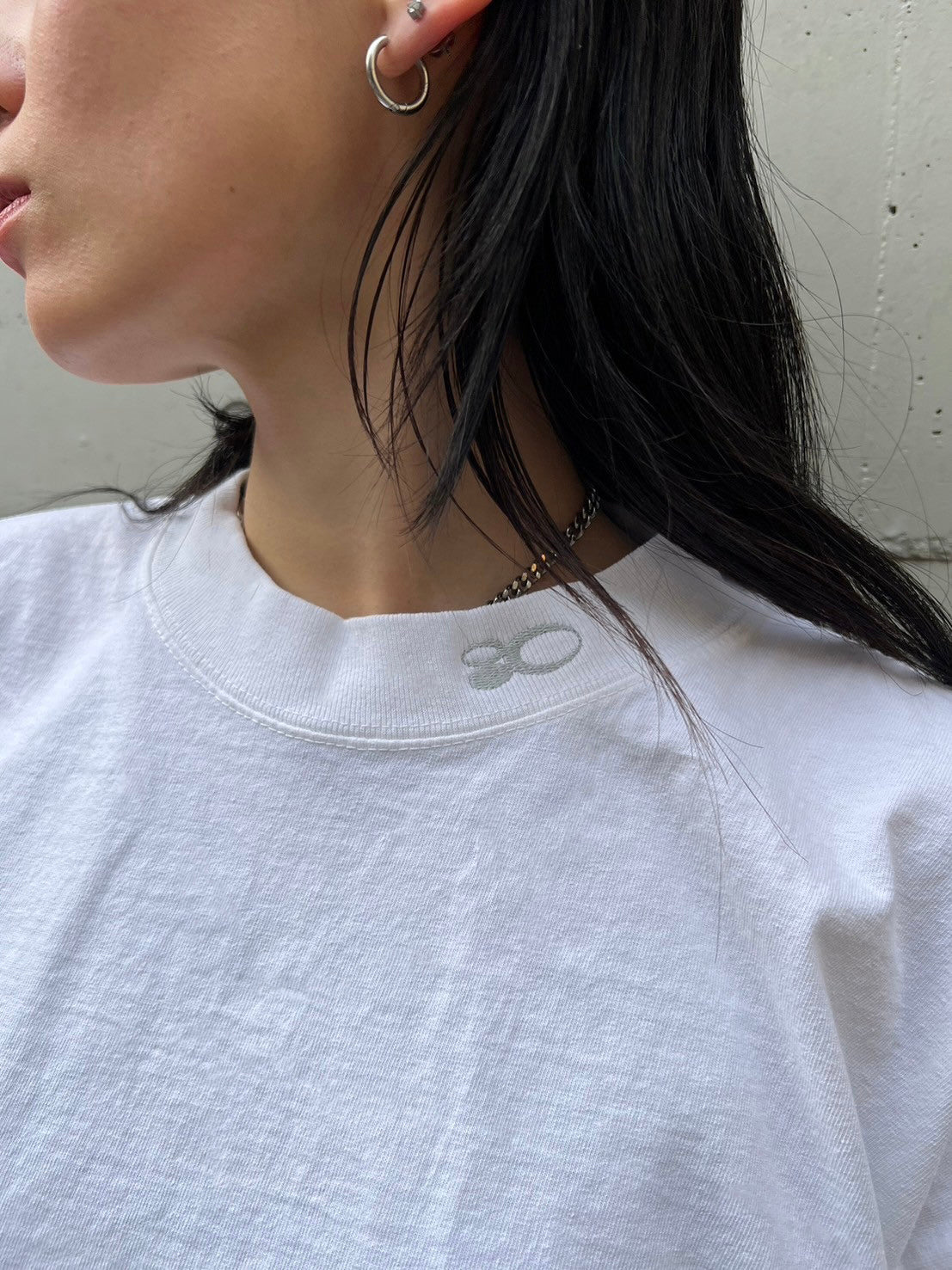 PE.°CORE NECK POINT TEE