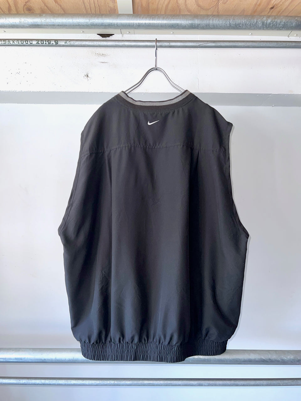 Nike Oversized Soft Shell Sleeveless Tops