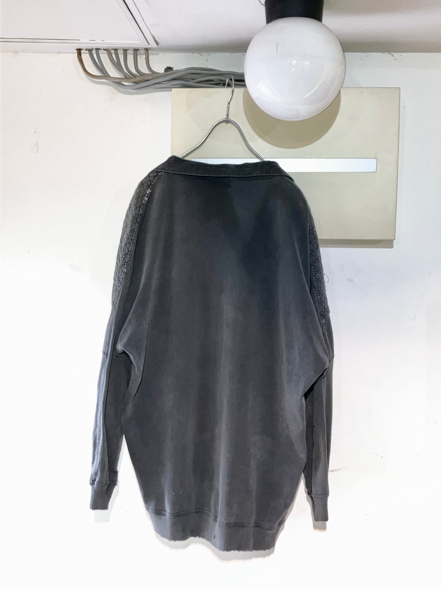 Vintage Design Pollover Shirt "Decadent beauty"