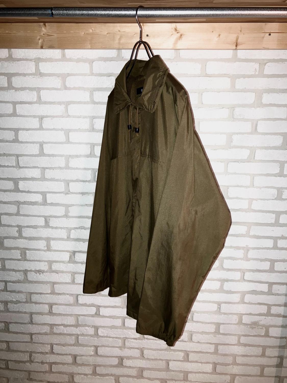 2000s GAP Packable Solid Nylon JKT "Coyote Color"