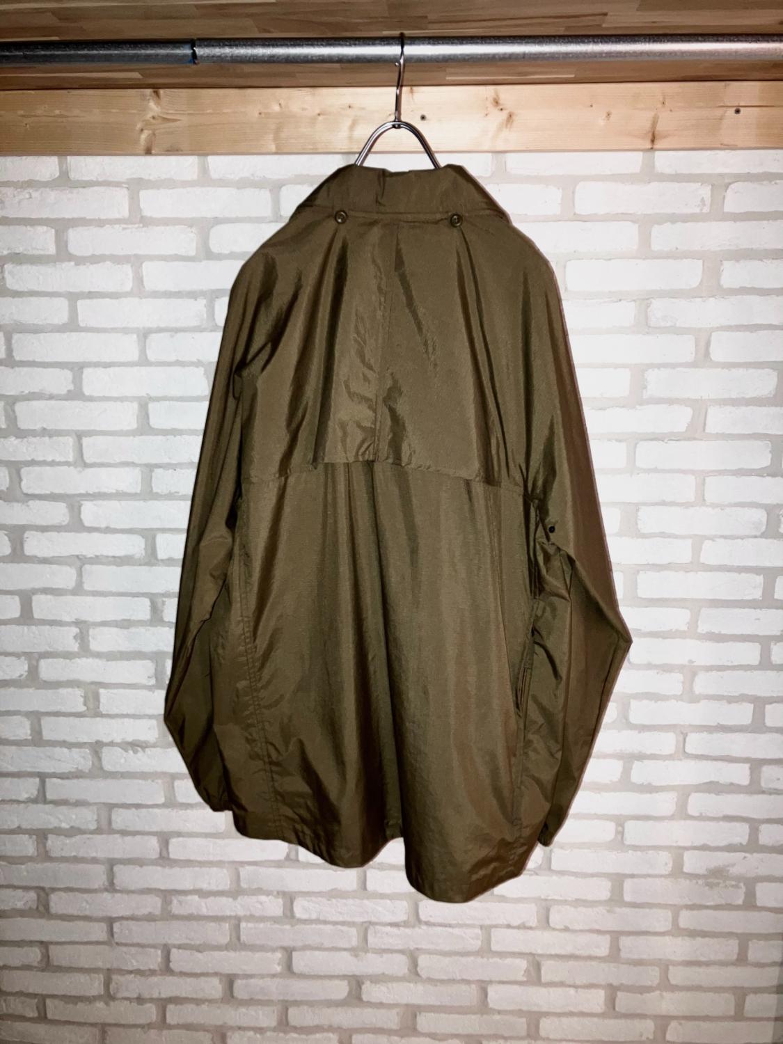 2000s GAP Packable Solid Nylon JKT "Coyote Color"
