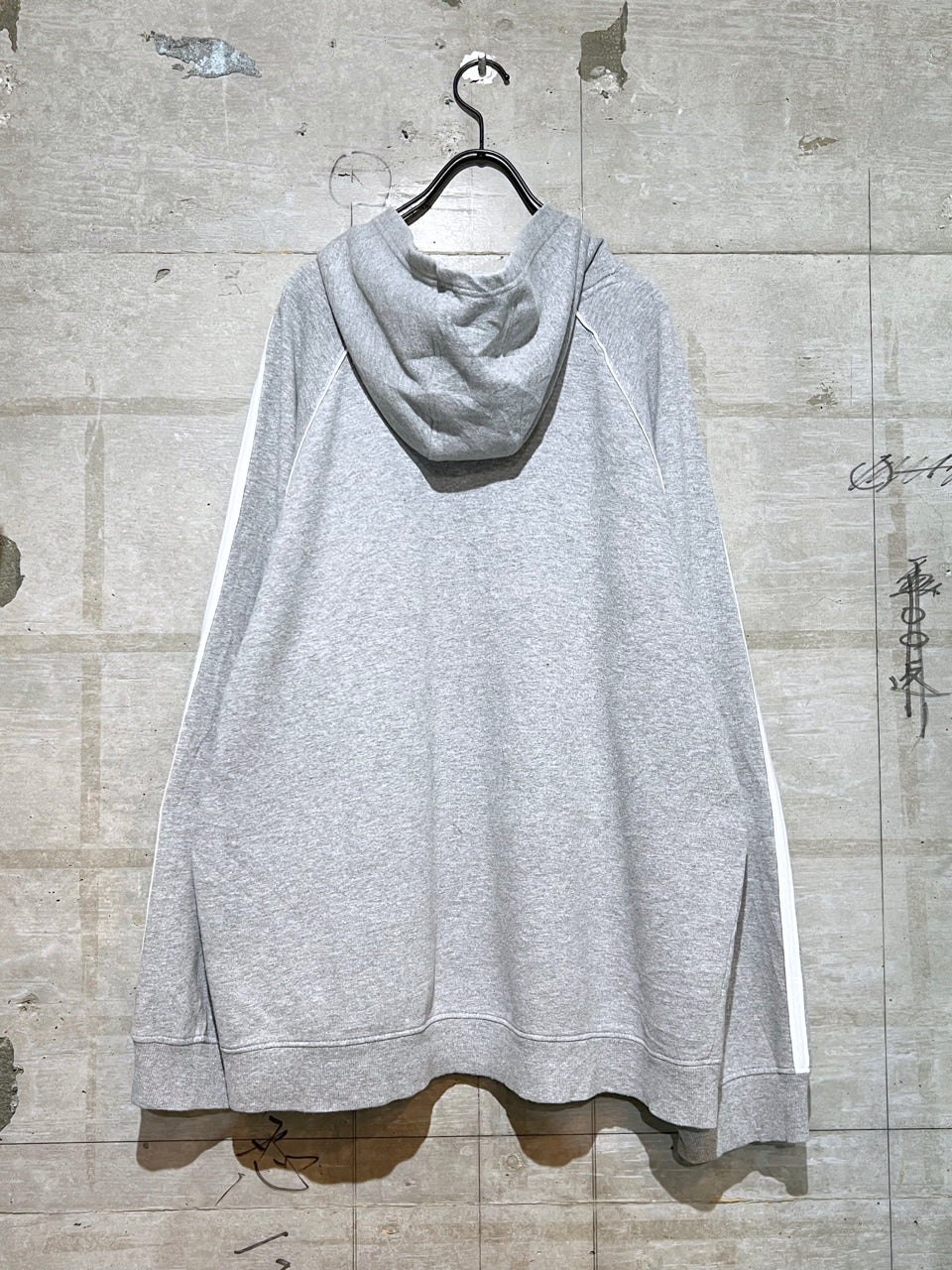 Lee Raglan Hoodie