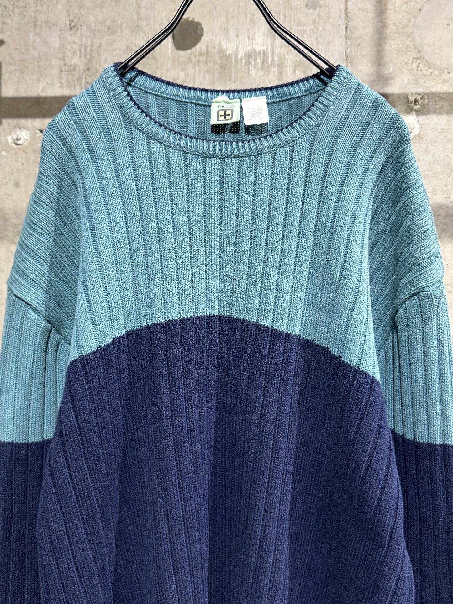 00s Bicolor Sweater