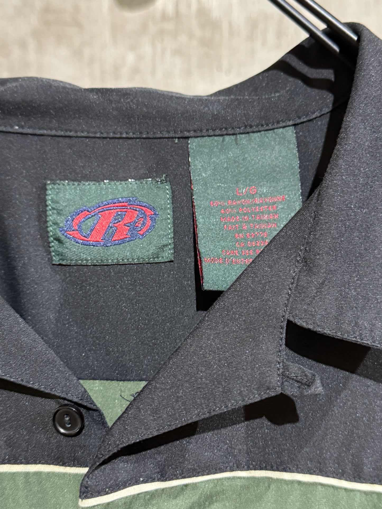 00s Vintage Rayon Colorblock Shirt