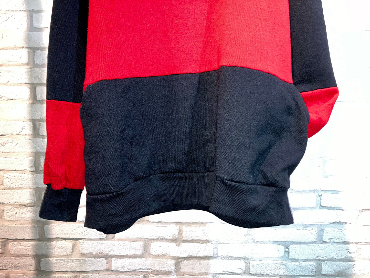 "Dockers" Vintage Black&Red Hoodie "Jorden Lake"
