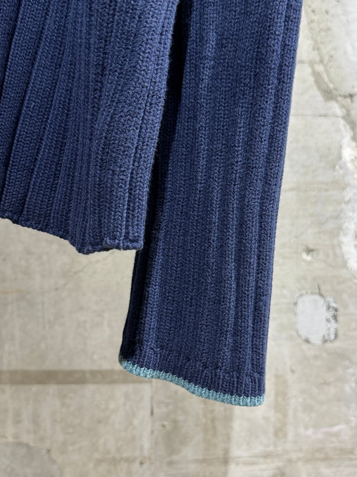 00s Bicolor Sweater