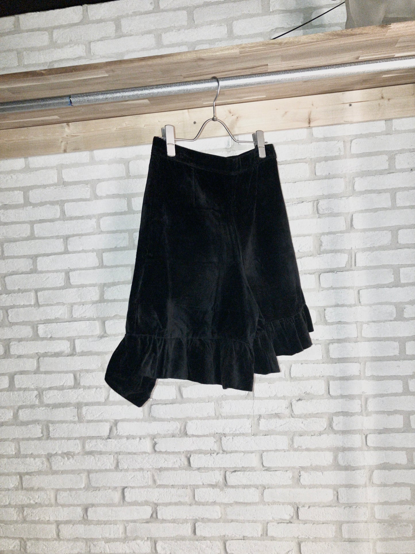 Vintage Velour Frill Shorts