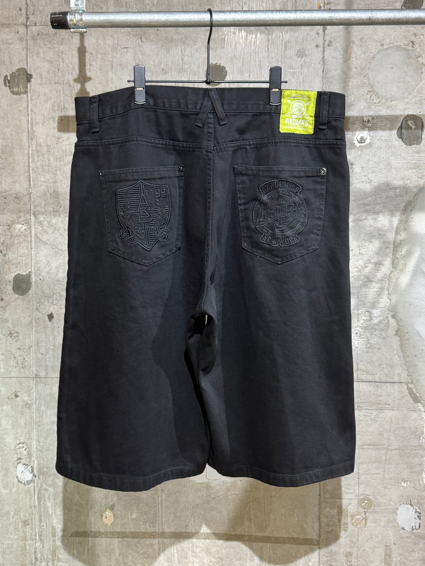 00s Akademiks Baggy Shorts