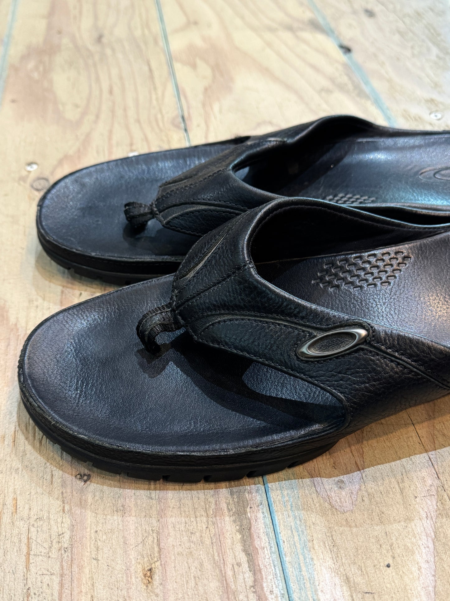 Oakley Leather Sandals