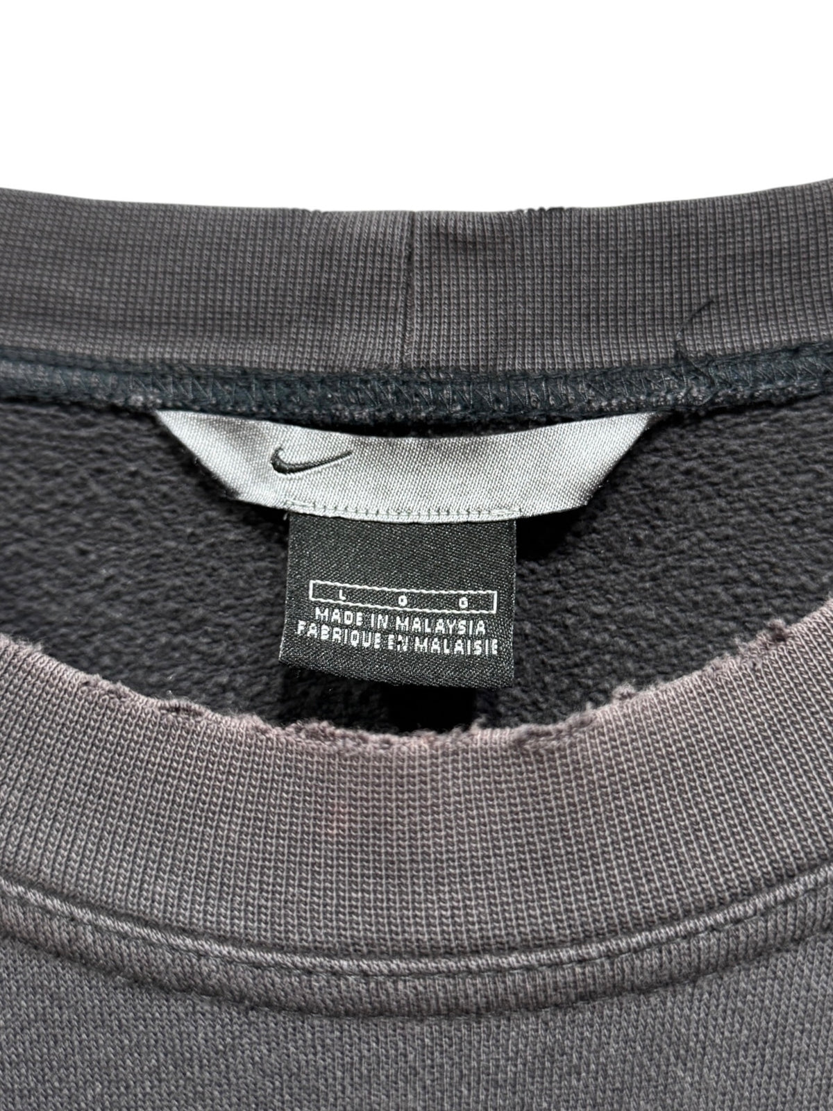Old Nike Embroidered Sweatshirt