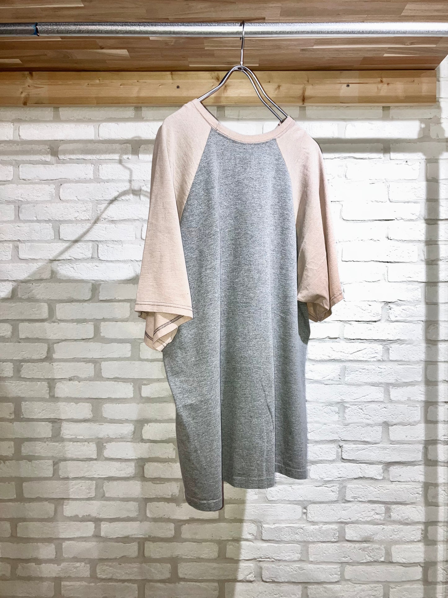 00s Raglan Tee