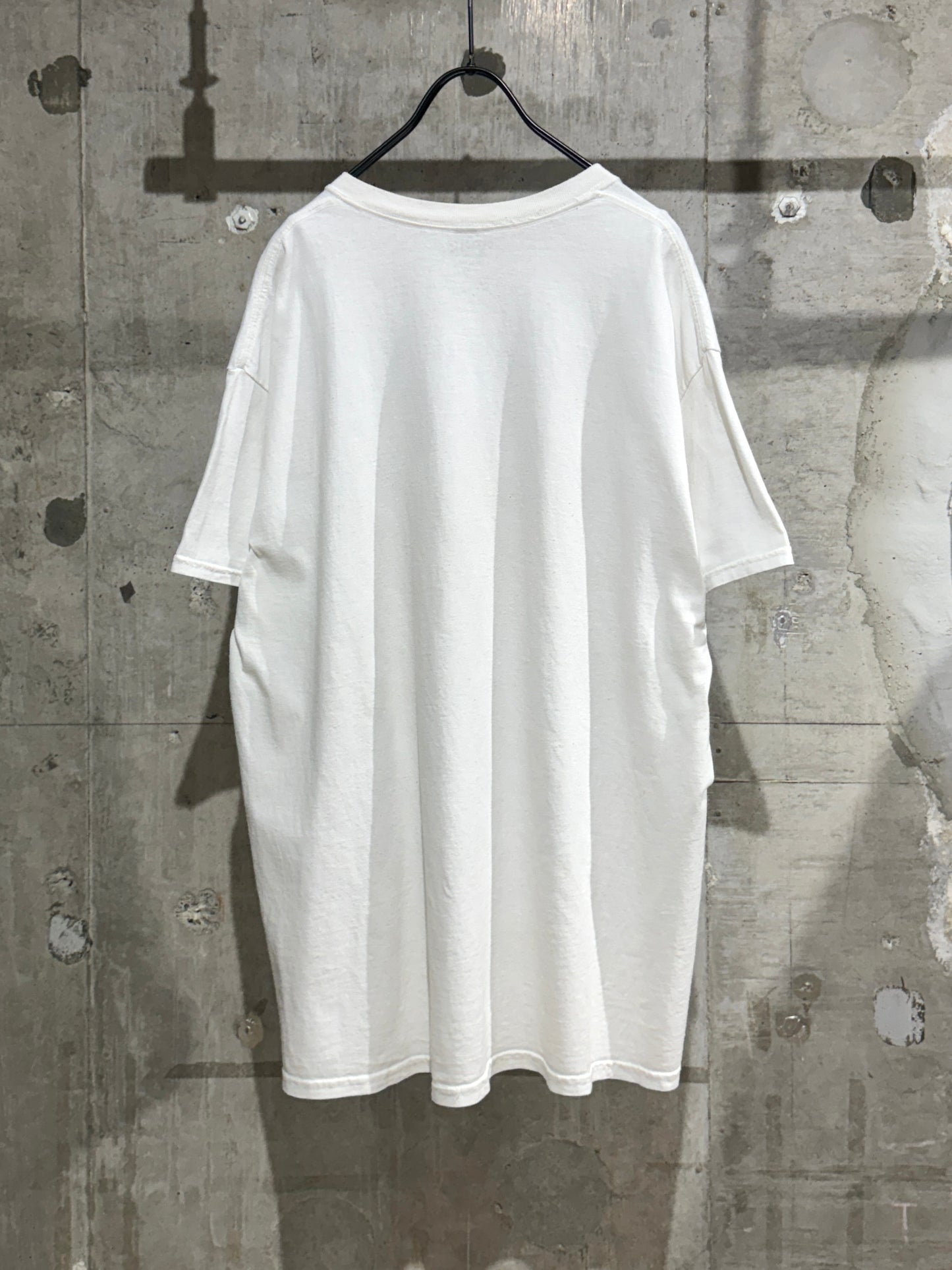 Snoic Tee