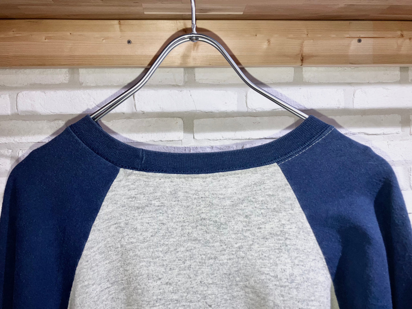 00s Raglan Tee