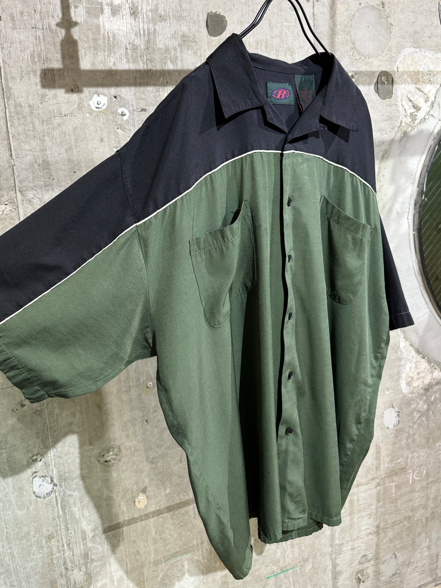 00s Vintage Rayon Colorblock Shirt
