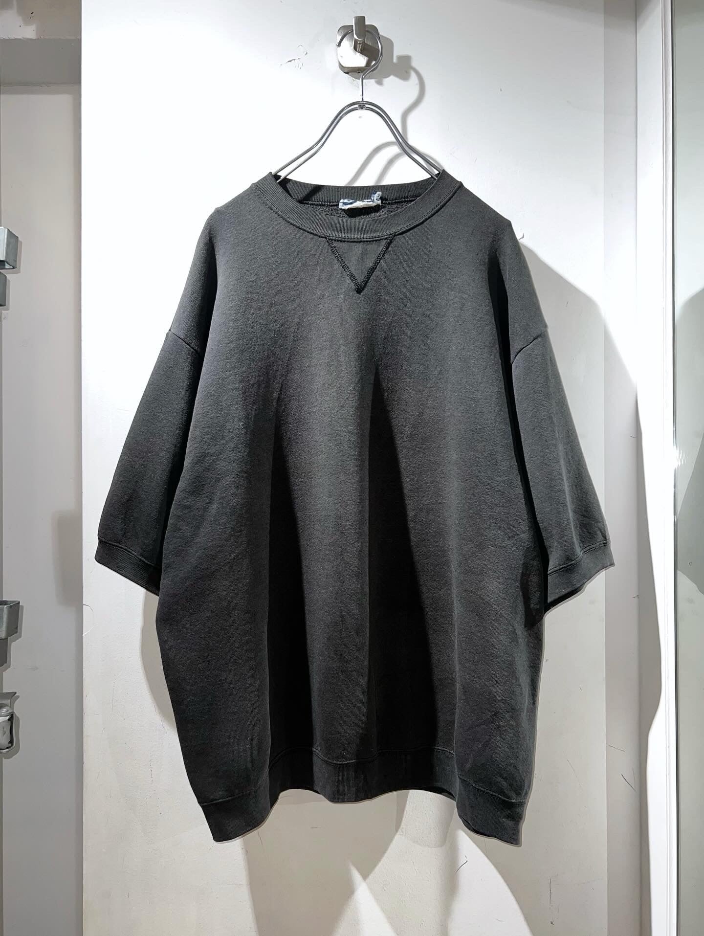 Vinatge Short Sleeve Crewneck Sweatshirt