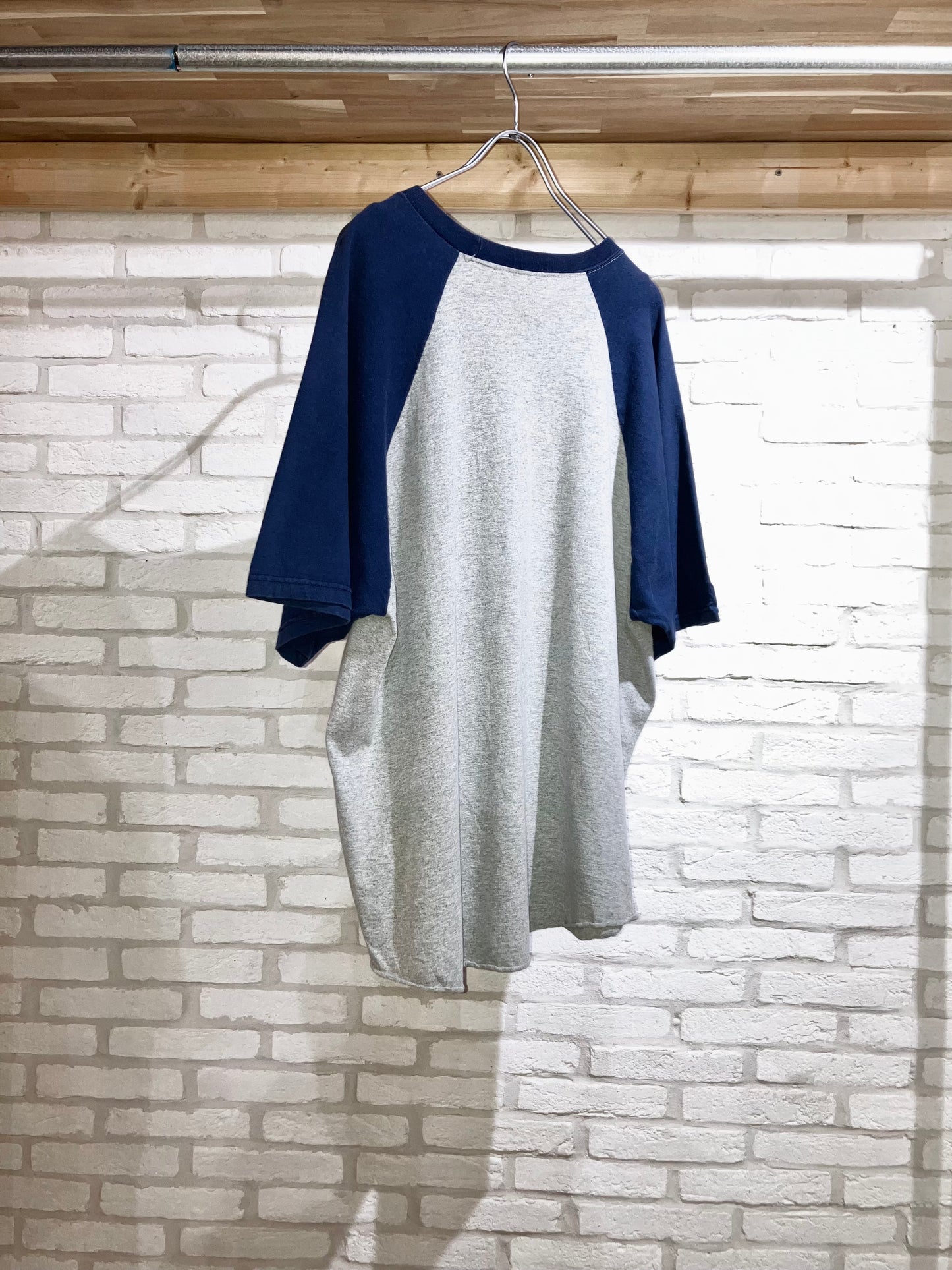 00s Raglan Tee