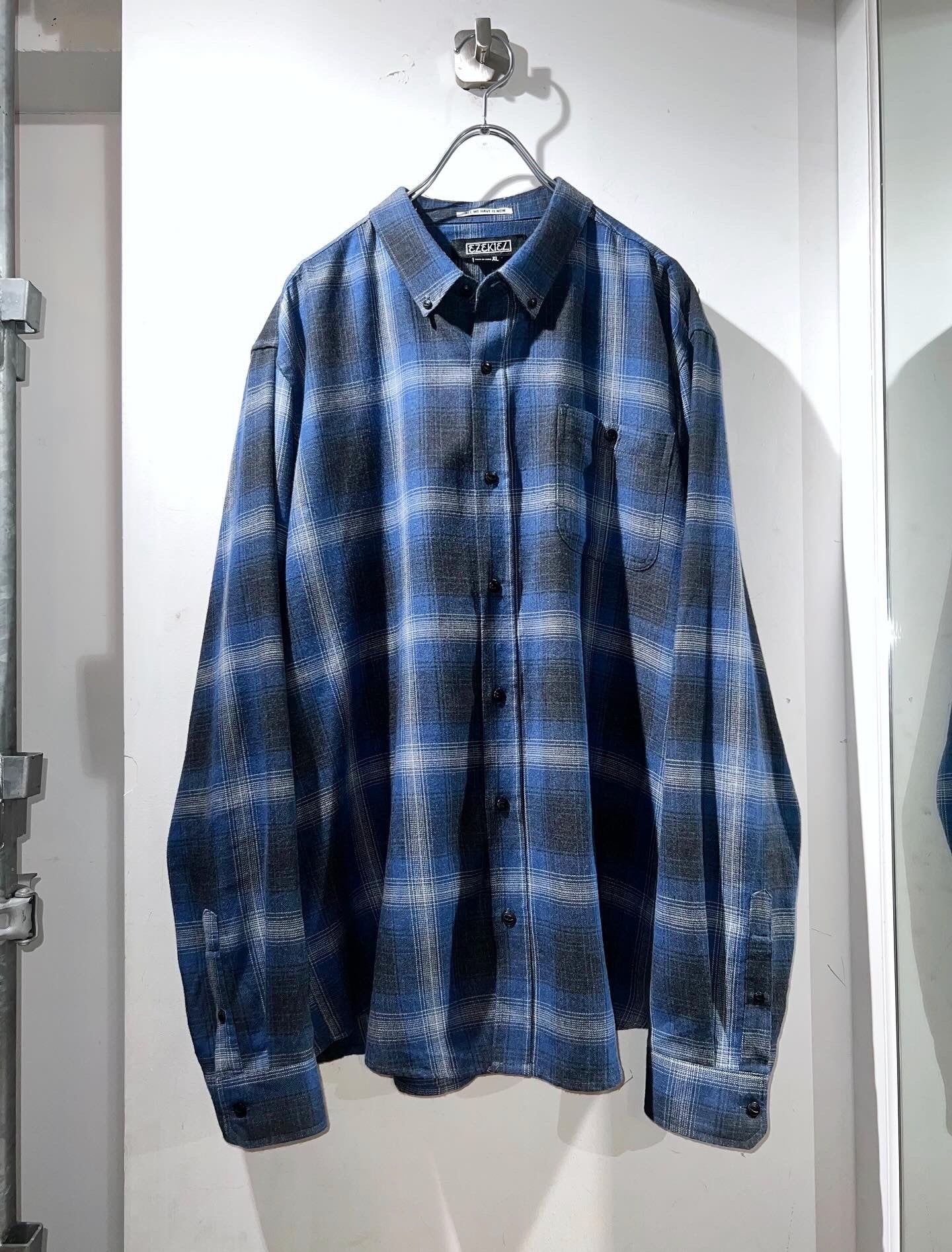 Comfort Weight Ombre Check L/S Shirt Oversized fit