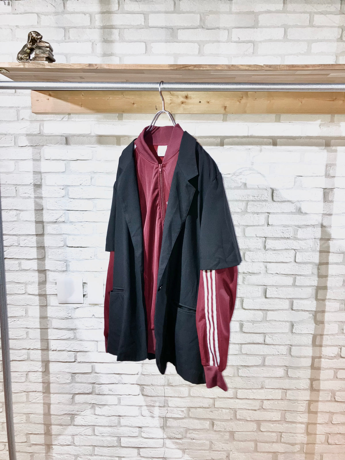 Old Design Track JKT
