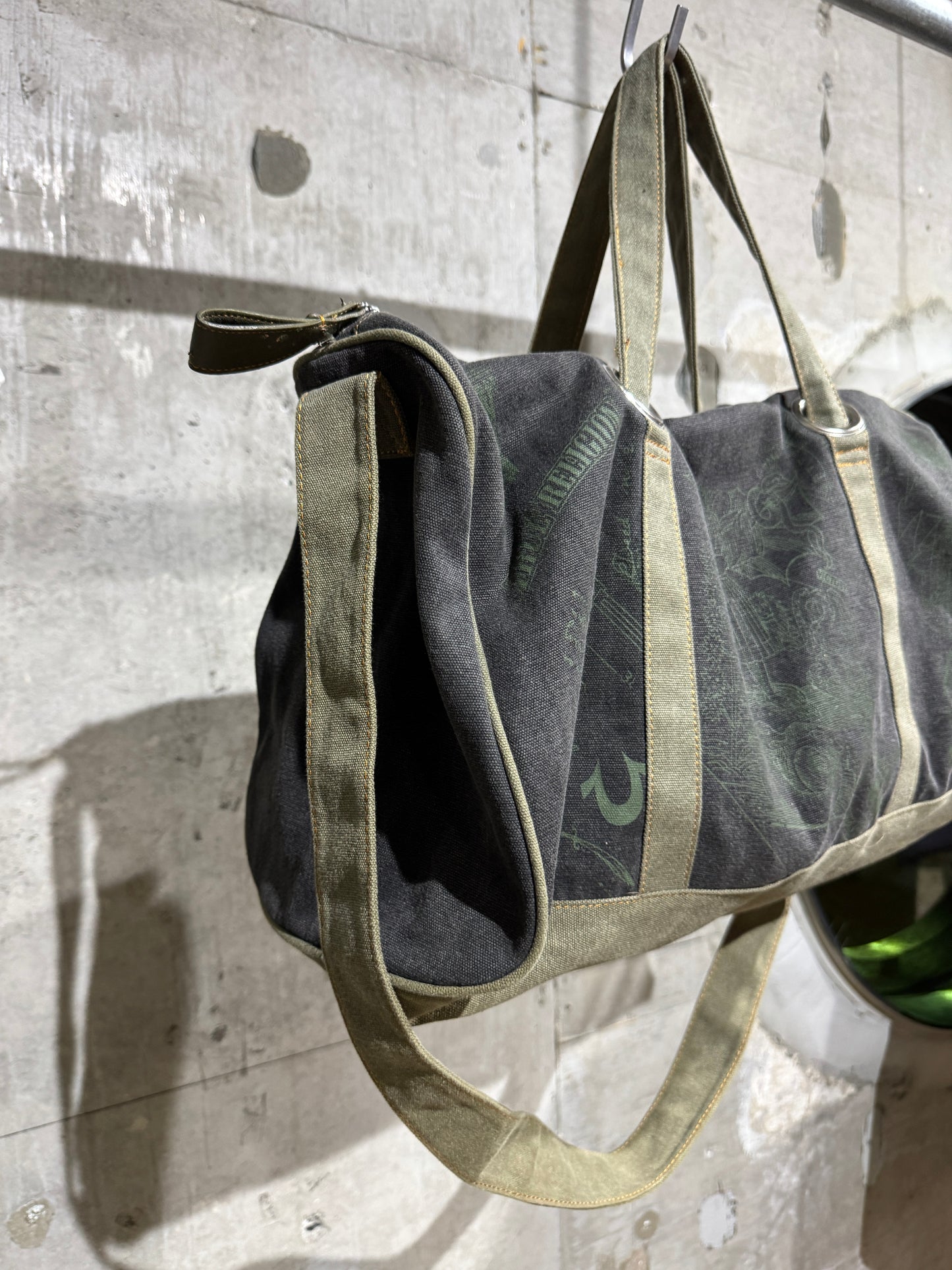TRUE RELIGION Shoulder Bag