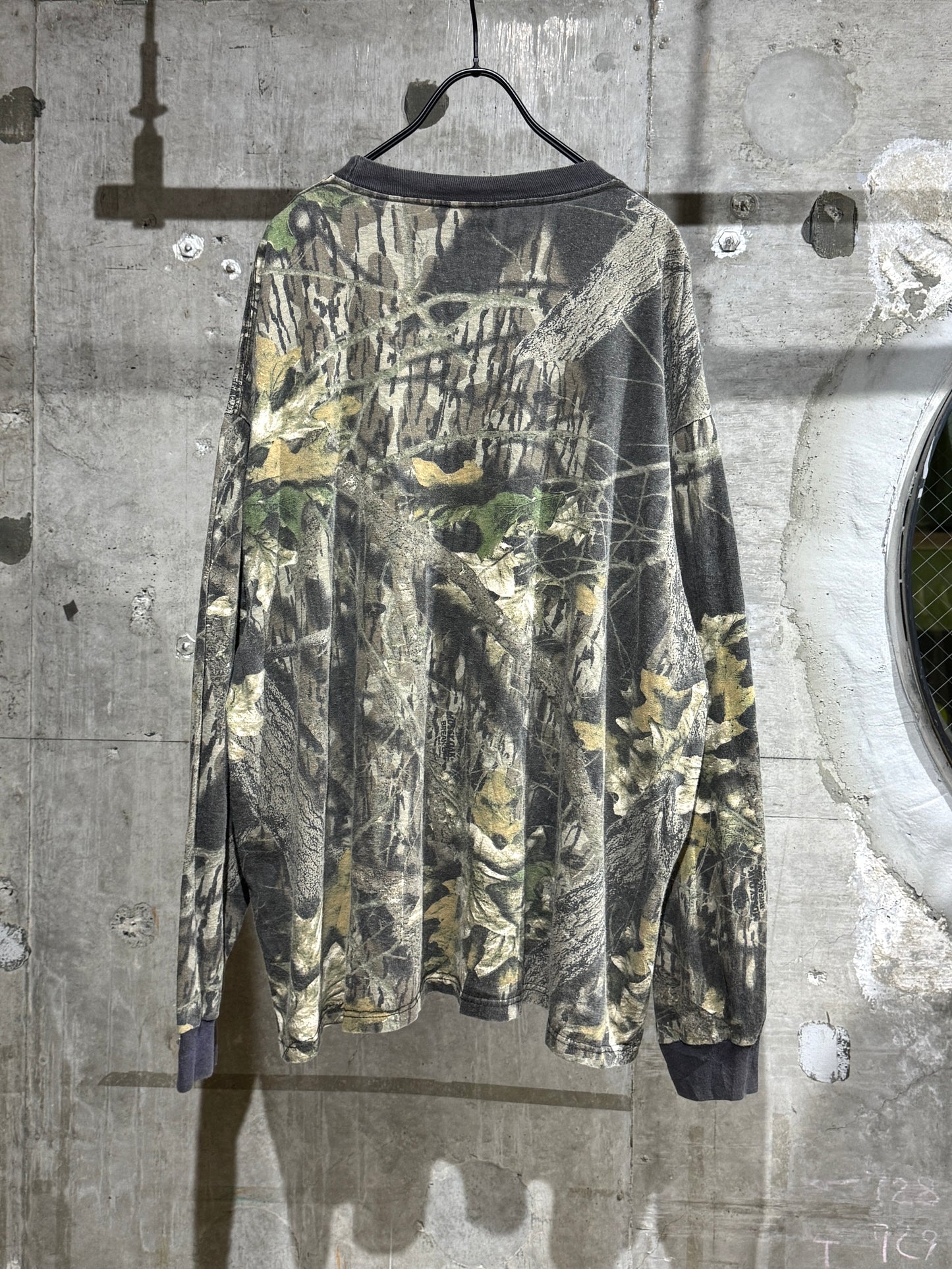 old Tree Camo LS Tee