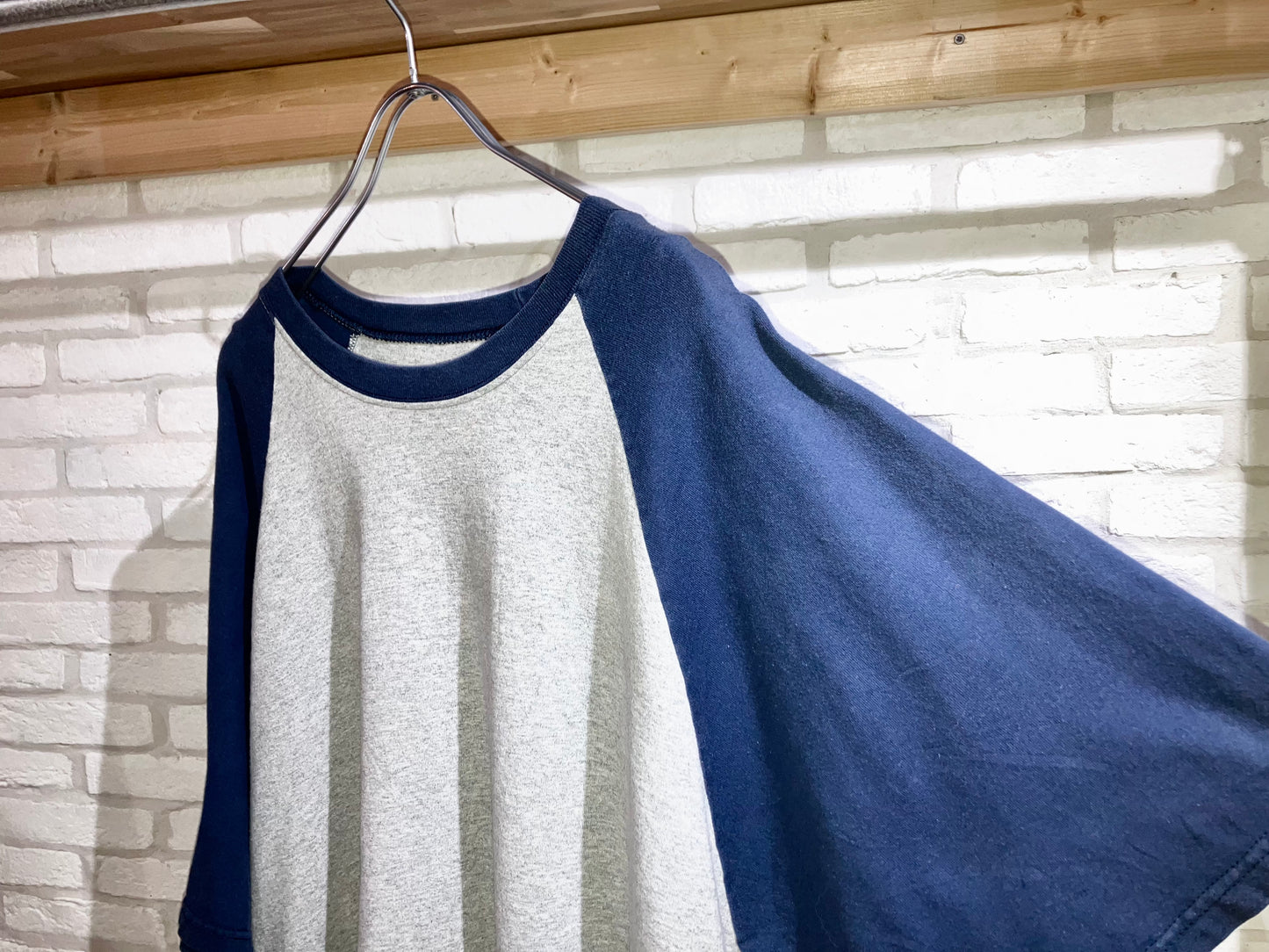 00s Raglan Tee