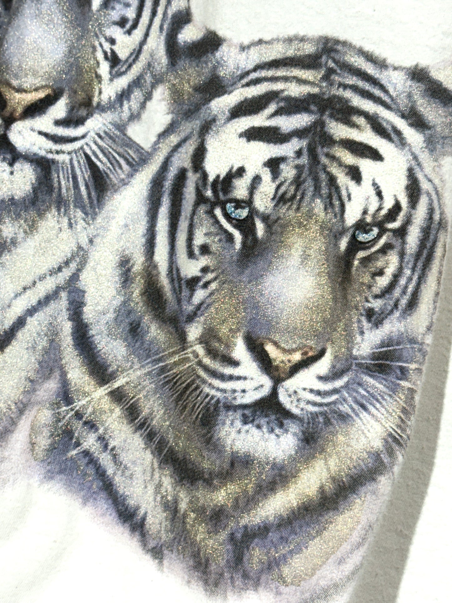 00s Vintage White Tiger Tee