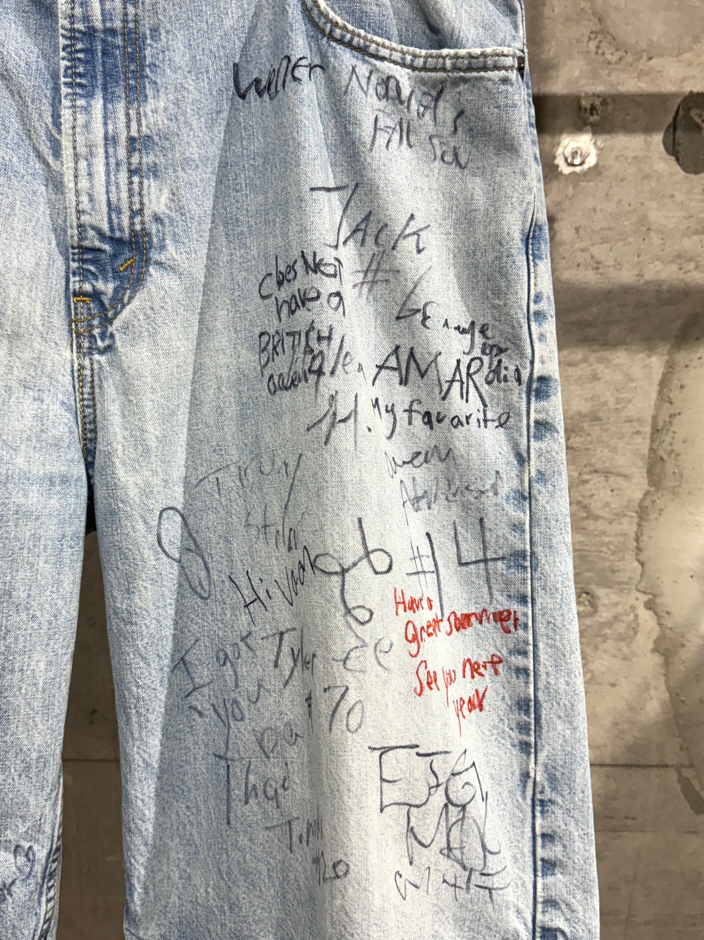 Levi's 569 Graffiti Shorts
