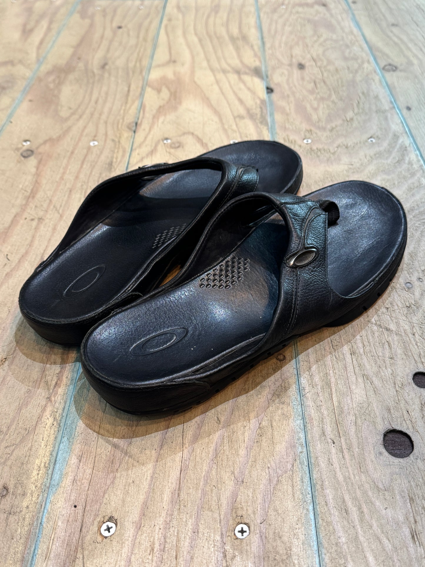 Oakley Leather Sandals