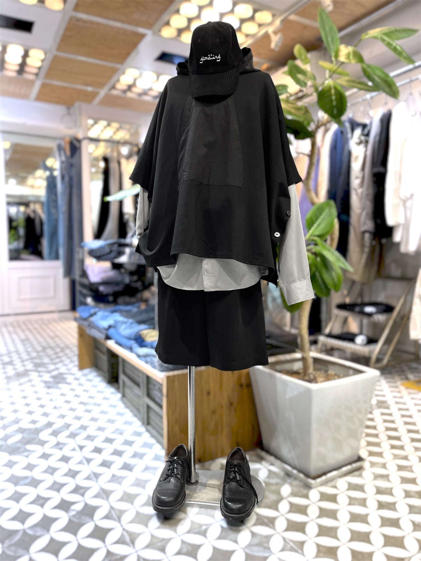 Design poncho pullover shirt