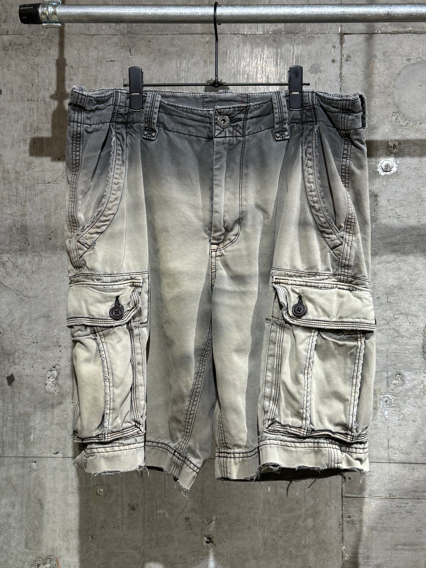 00s American Eagle Outfitters Cargo Shorts