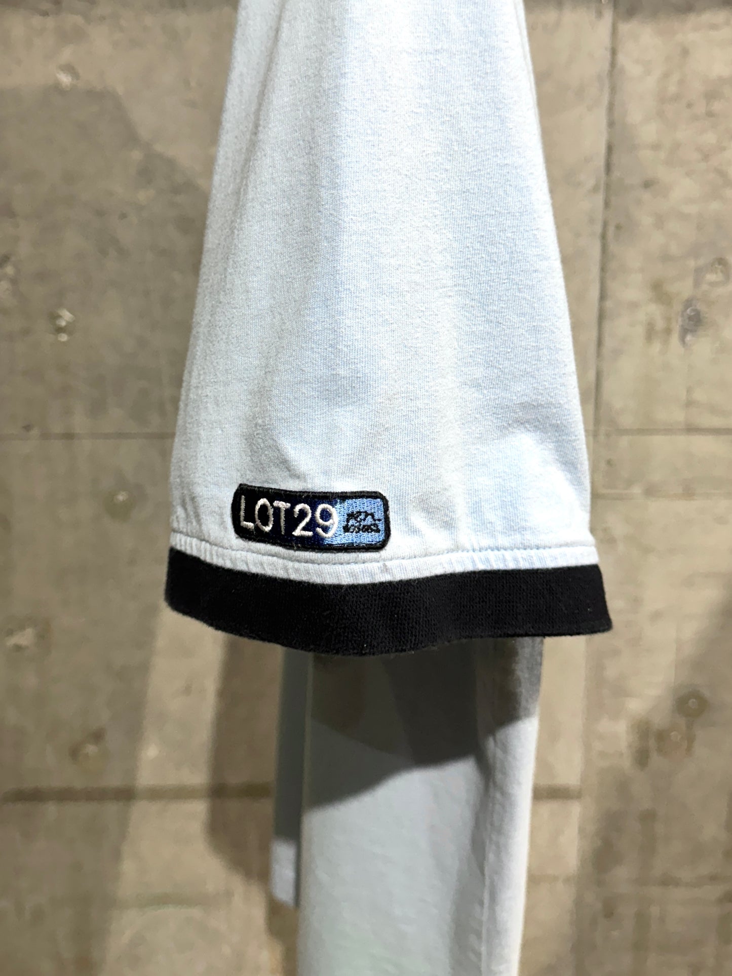 00s LOT29 Ringer Tee