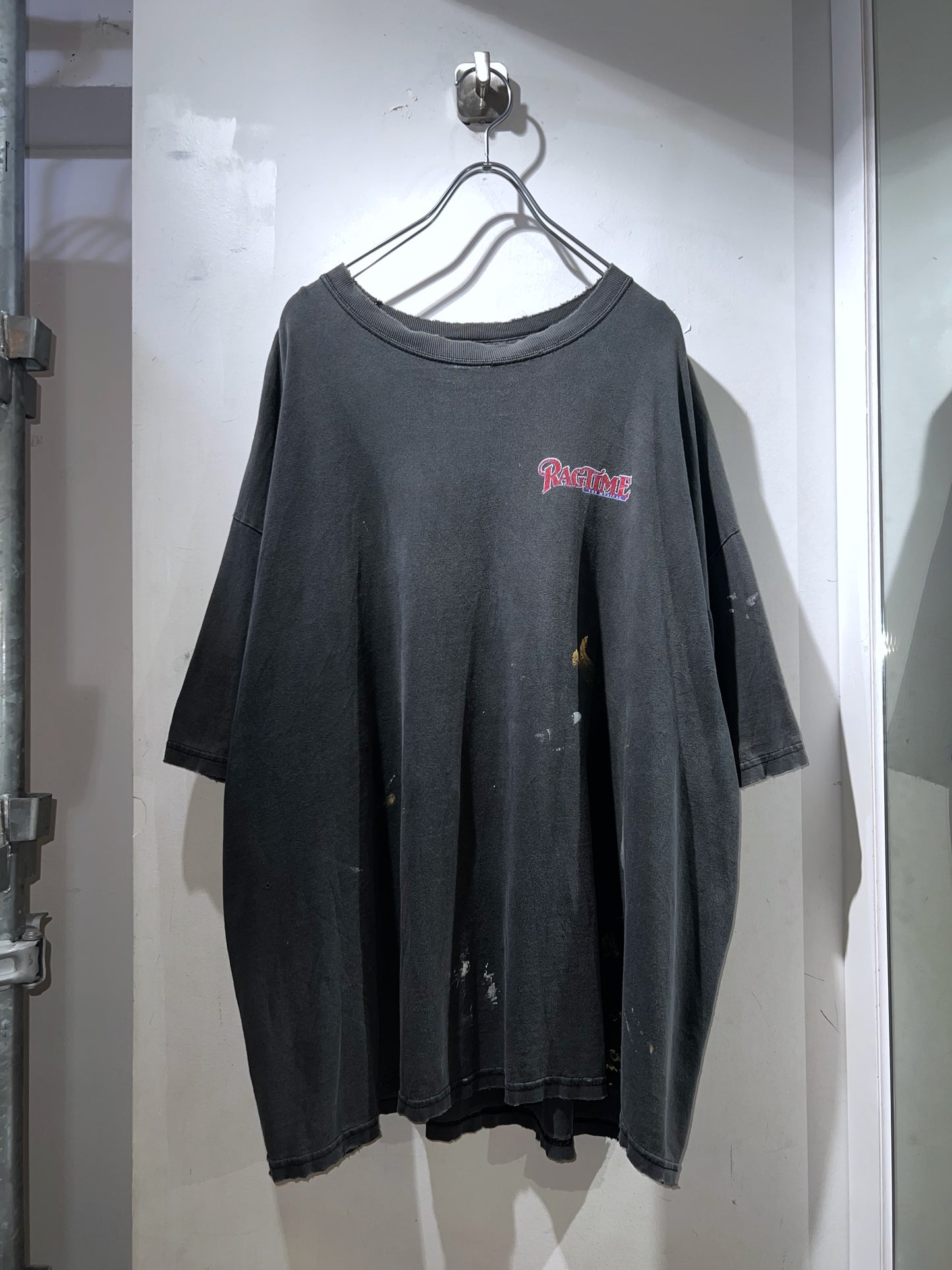 00s Ragtime Distressed Tee