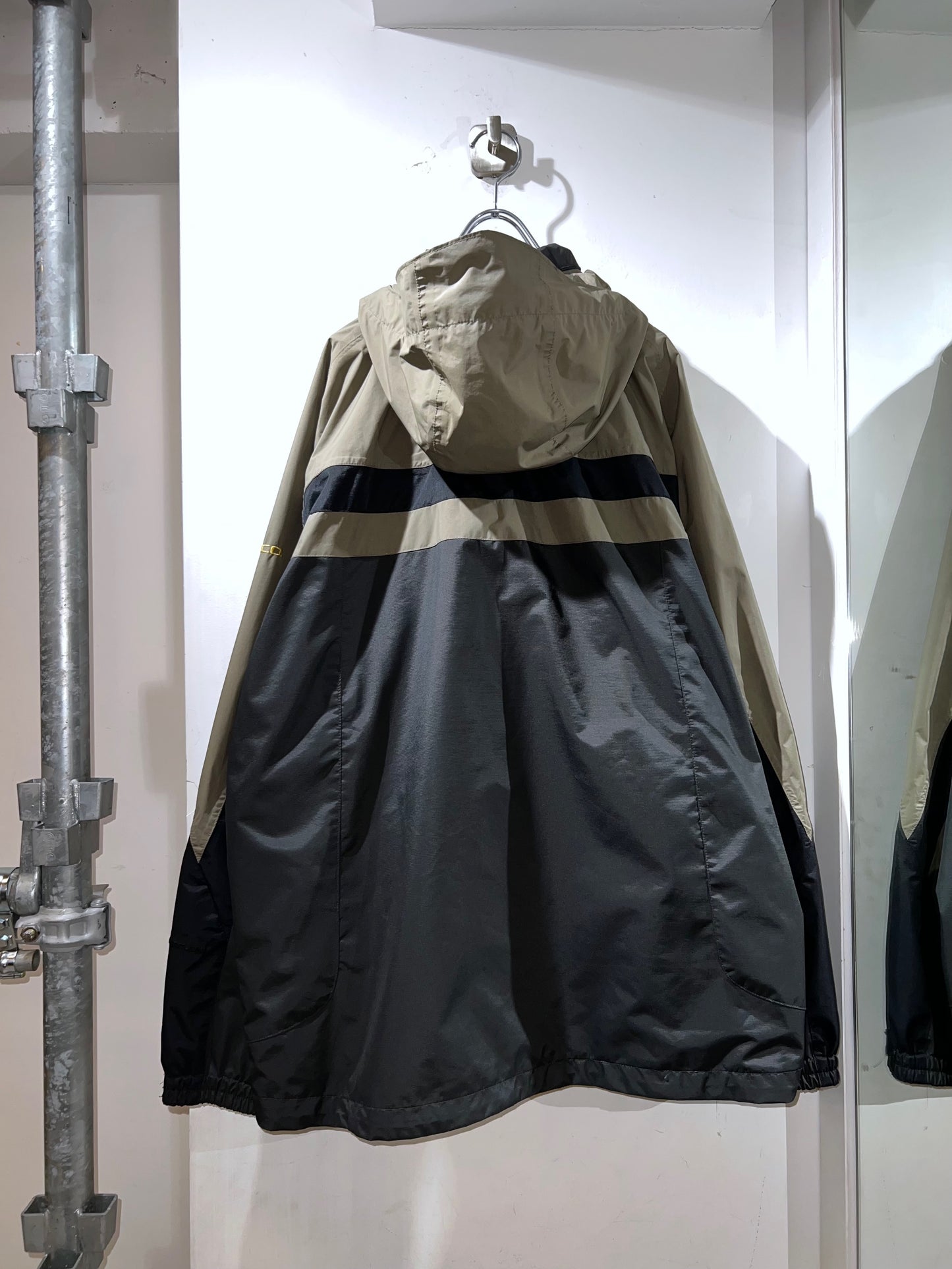 Columbia X.C.O. Stom Dry Nylon Jacket