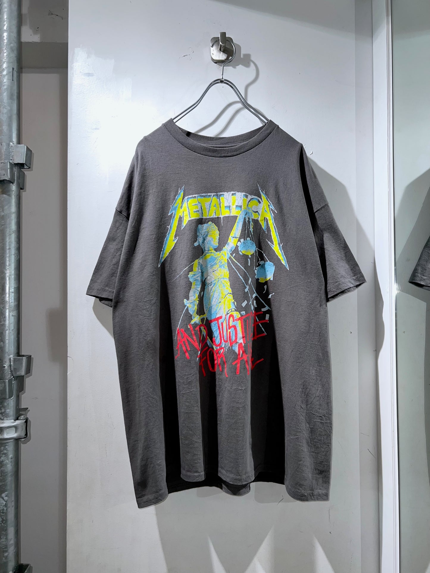 Metallica Tee