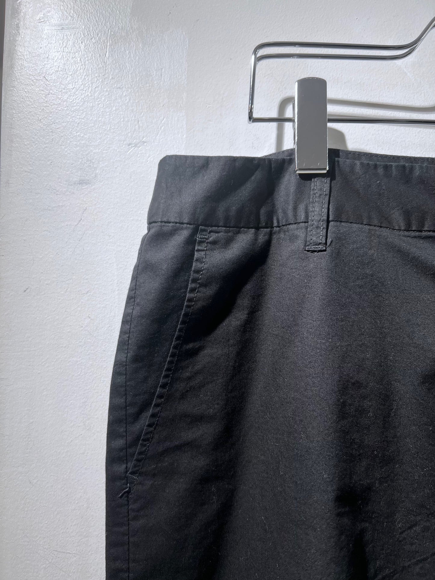 Sean John Comfort Weight Cropped Pants