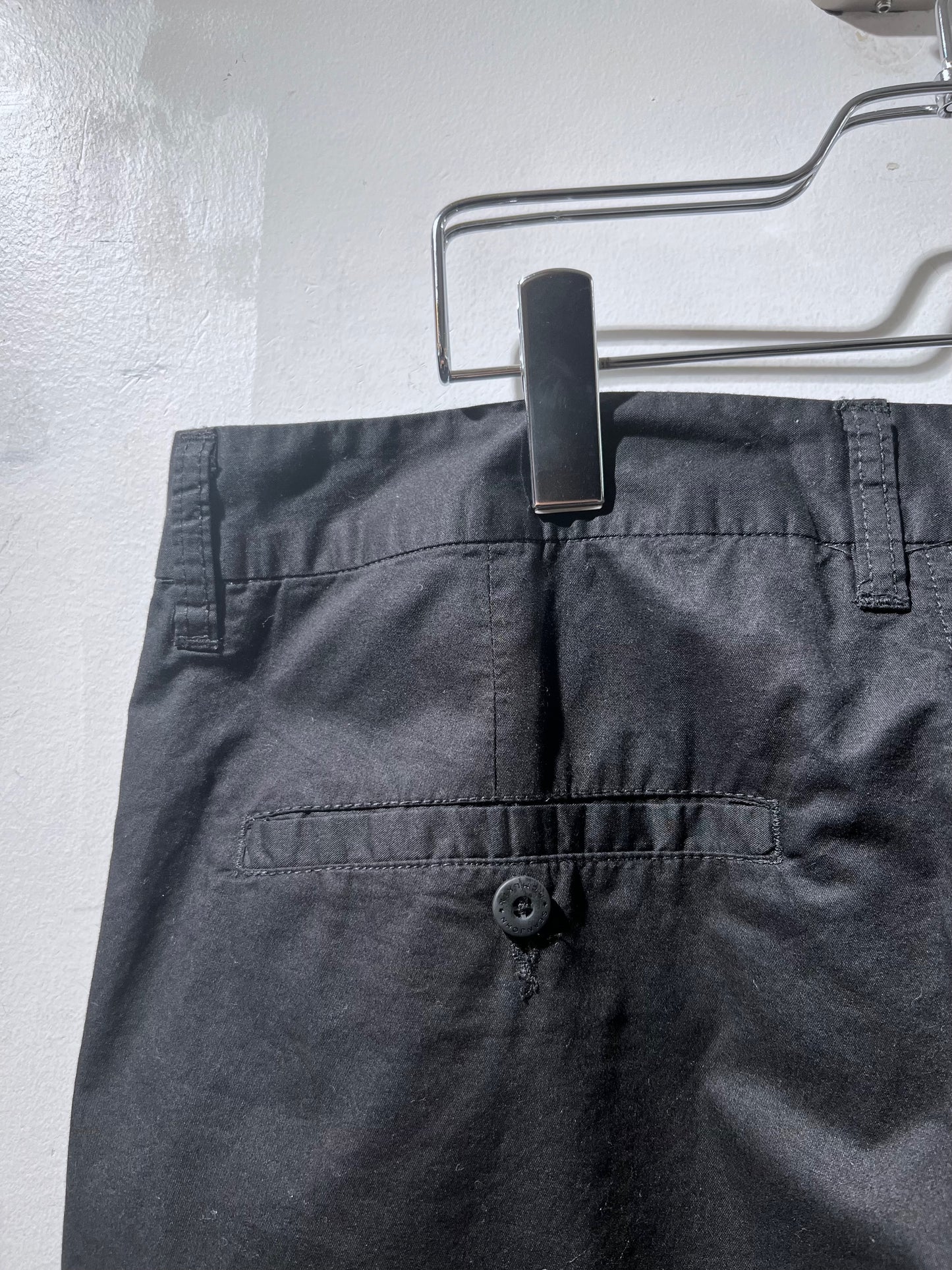 Sean John Comfort Weight Cropped Pants