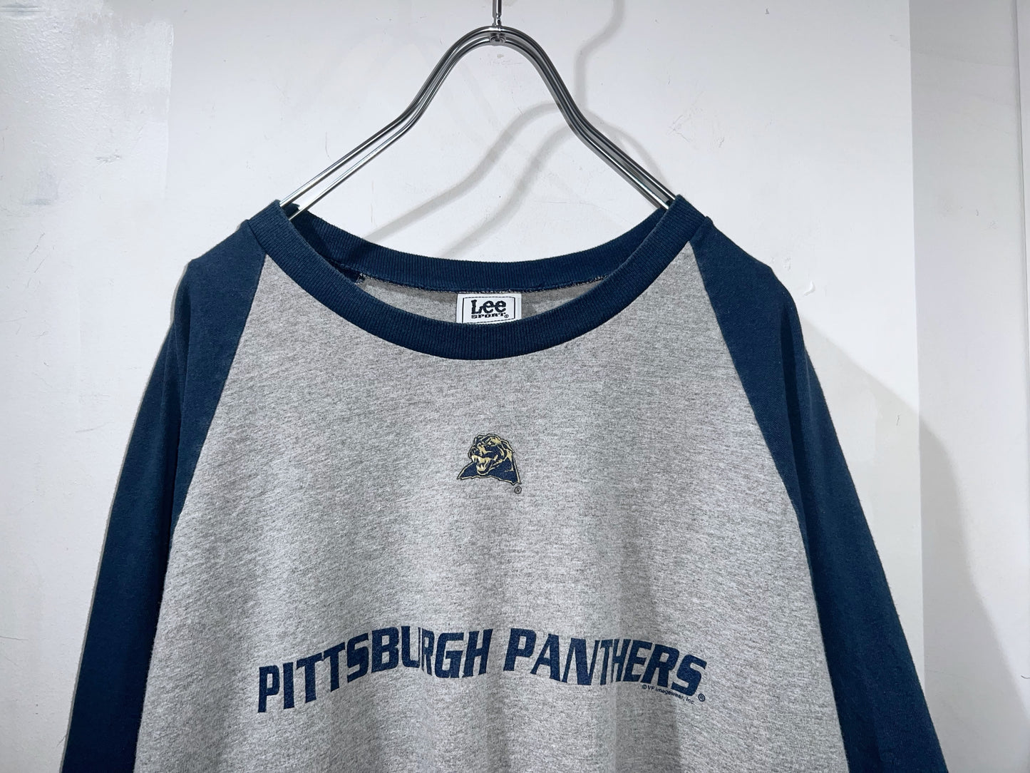 "LEE" Pittsburgh Panthers Raglan T-Shirt