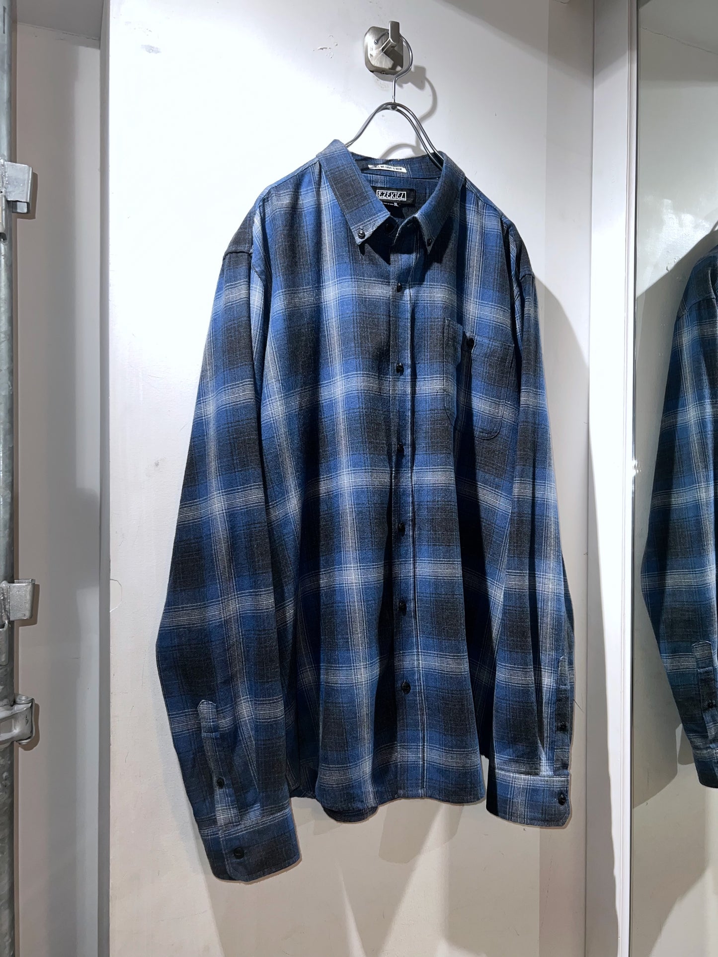 Comfort Weight Ombre Check L/S Shirt Oversized fit