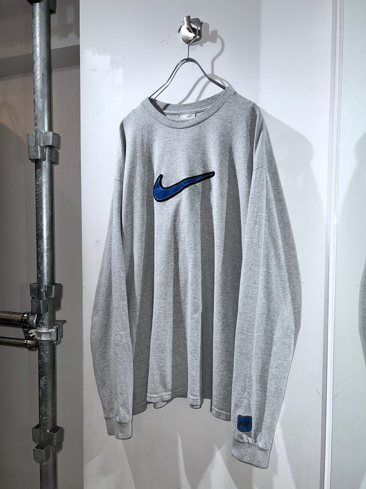 00's Nike L/S Tee