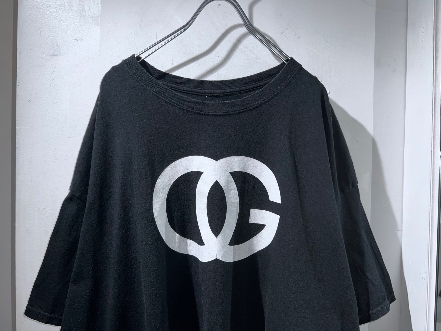 20s Familiar Logo Printed T-Shirt