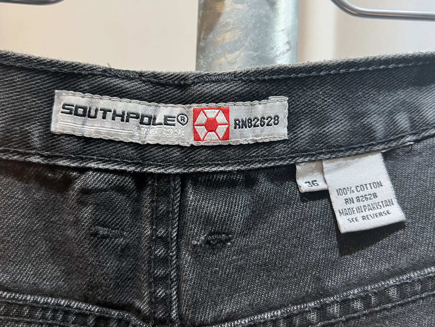 SOUTHPOLE Baggy Denim Pants