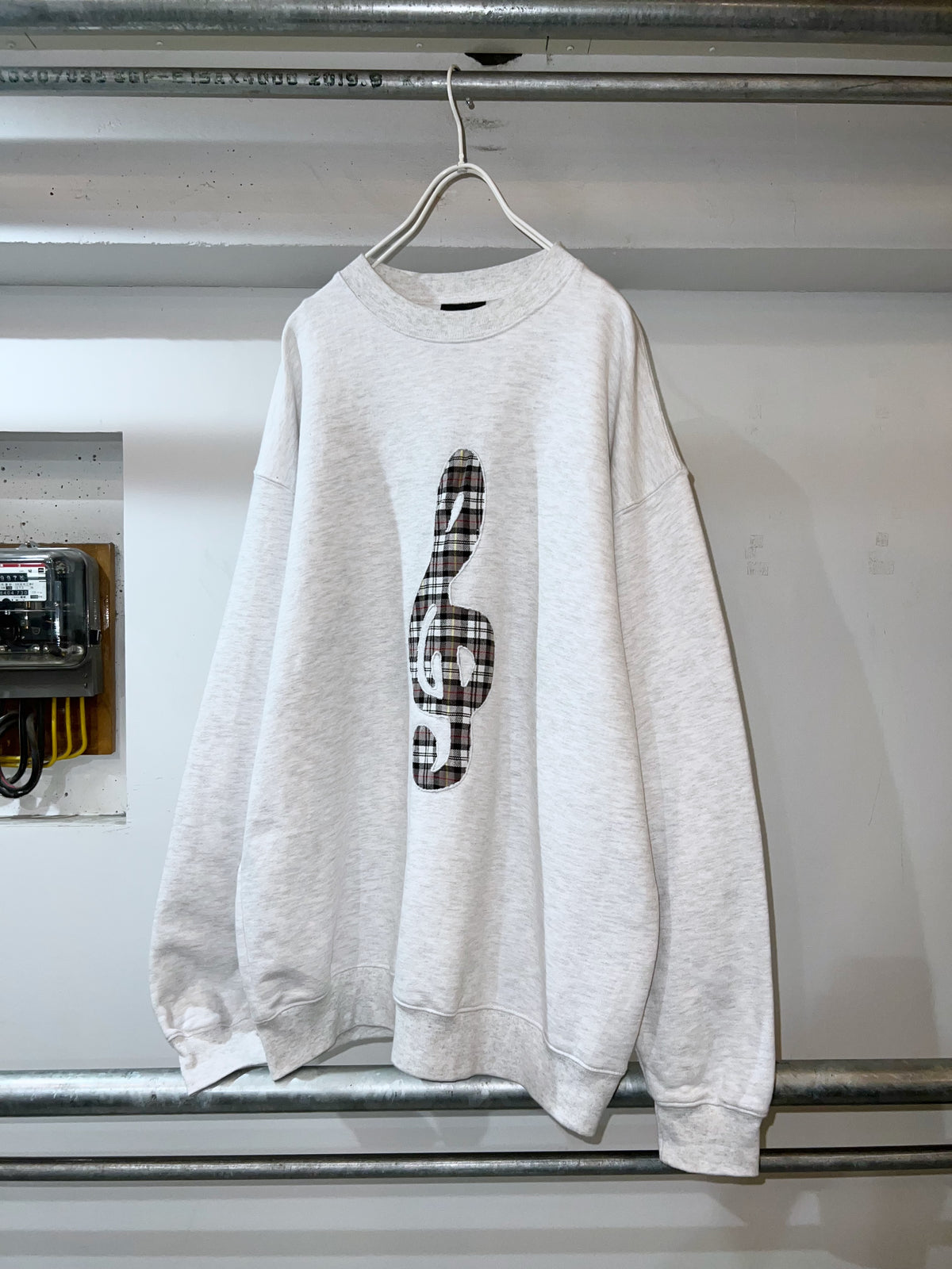 Cief Reverse Appliqure Remake Swaetshirt