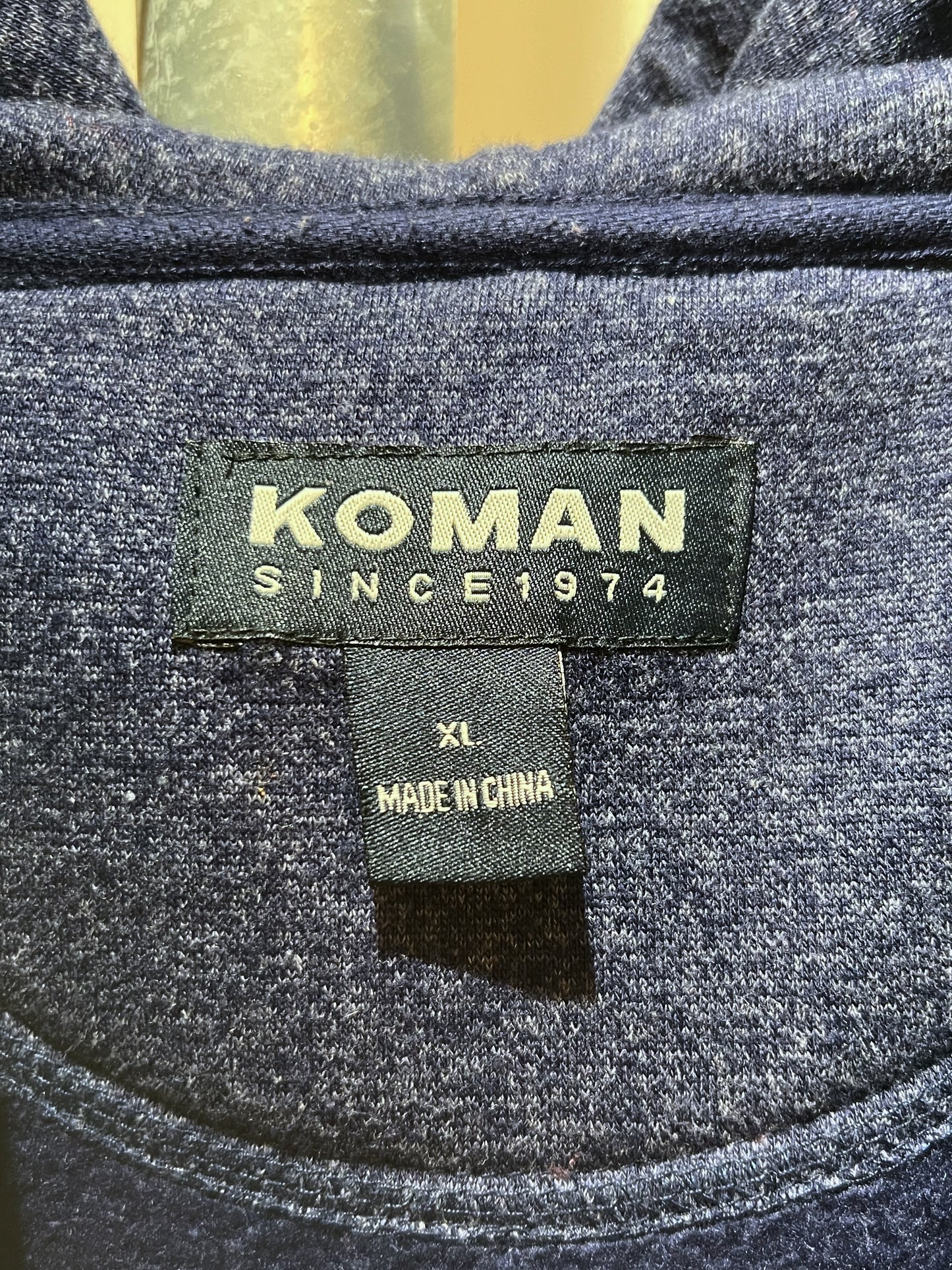 00s KOMAN Comfortable Zip-Up Hoodie