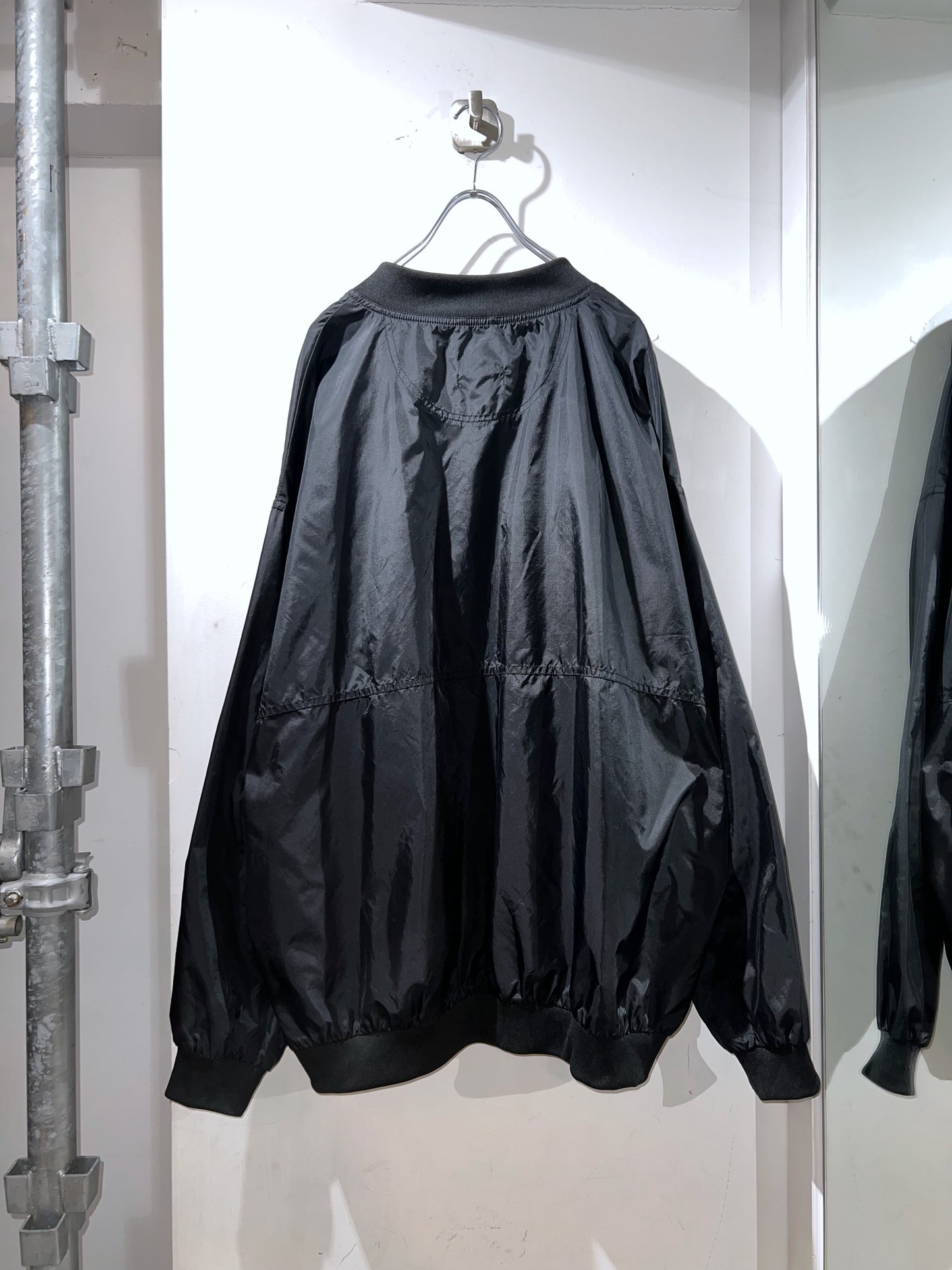 GAMBLING™︎ WIND PULLOVER