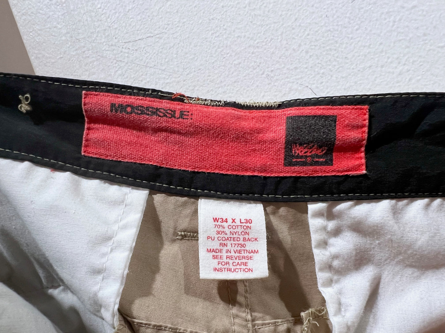 00s Mossimo Mossissue Zip-Off Cargos