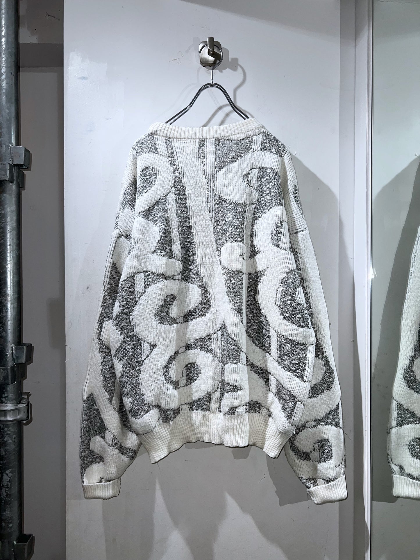VIntage Koman Pattern Sweater