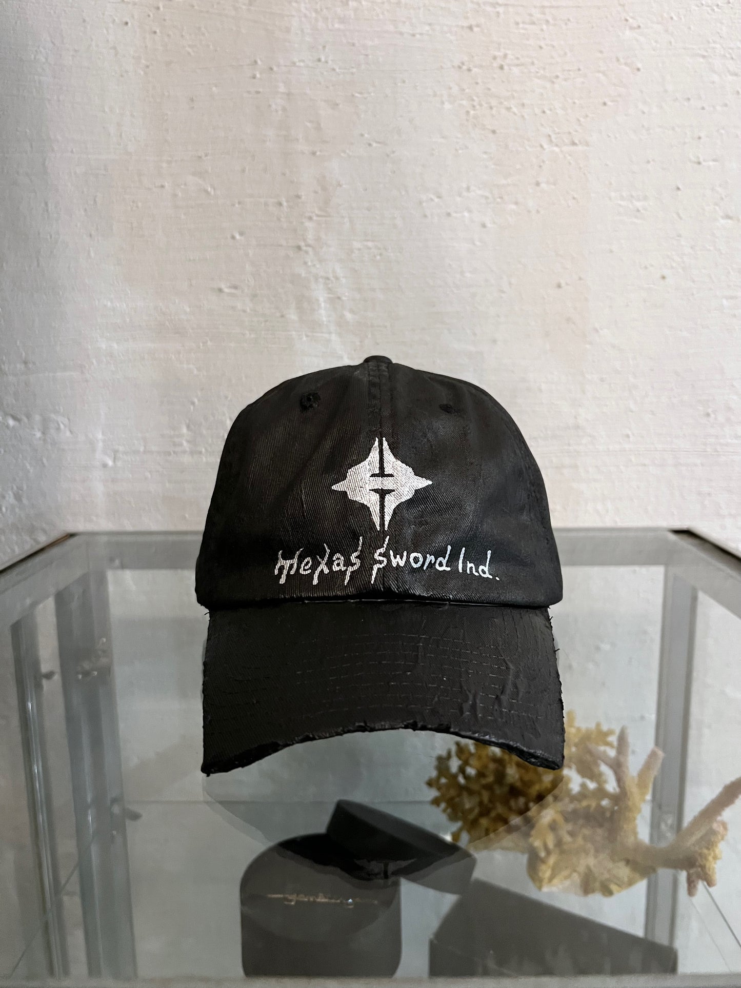 'CLEAR-EYED' Texas Sword Cap