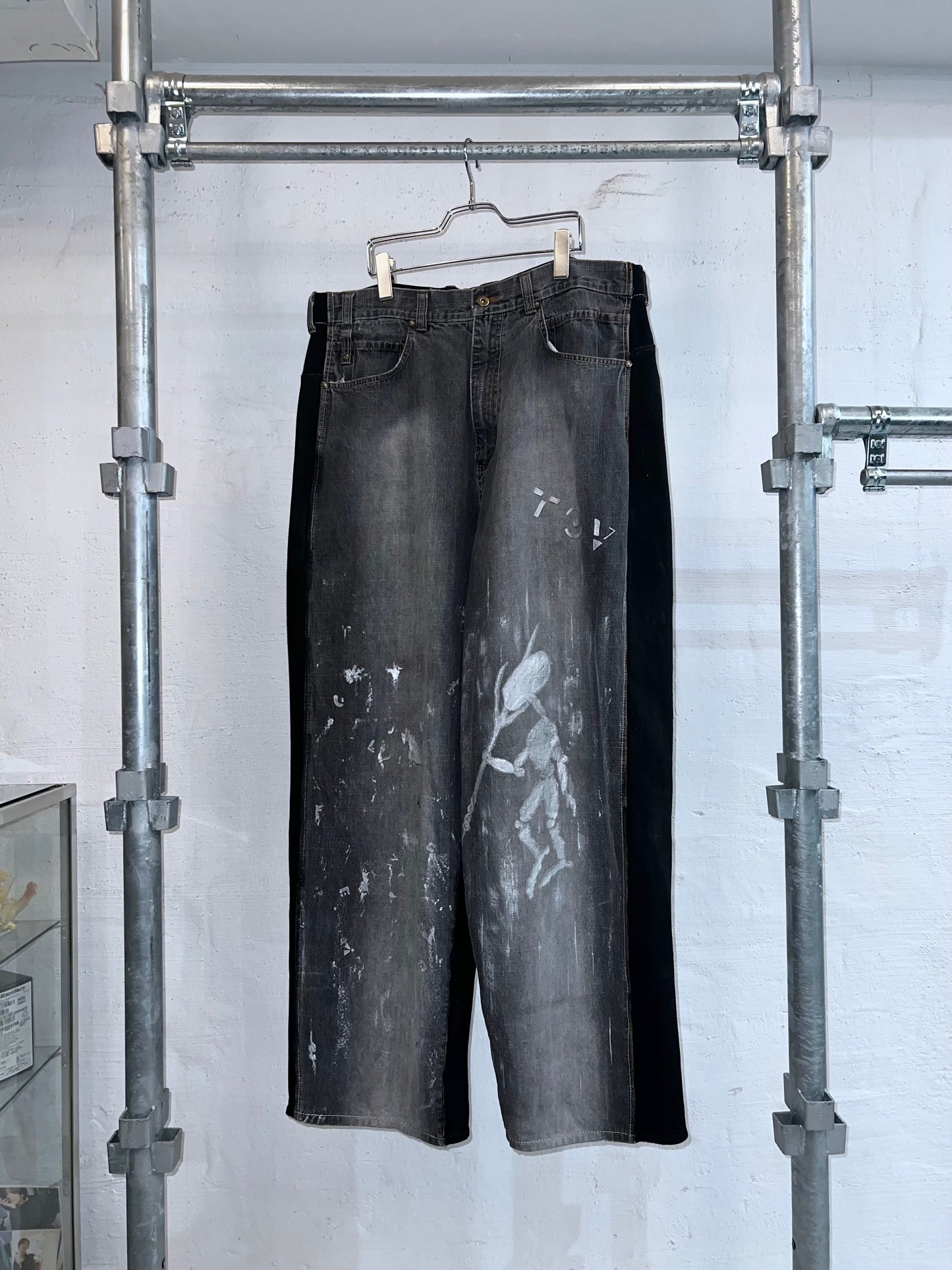 'CLEAR-EYED' Split Baggys