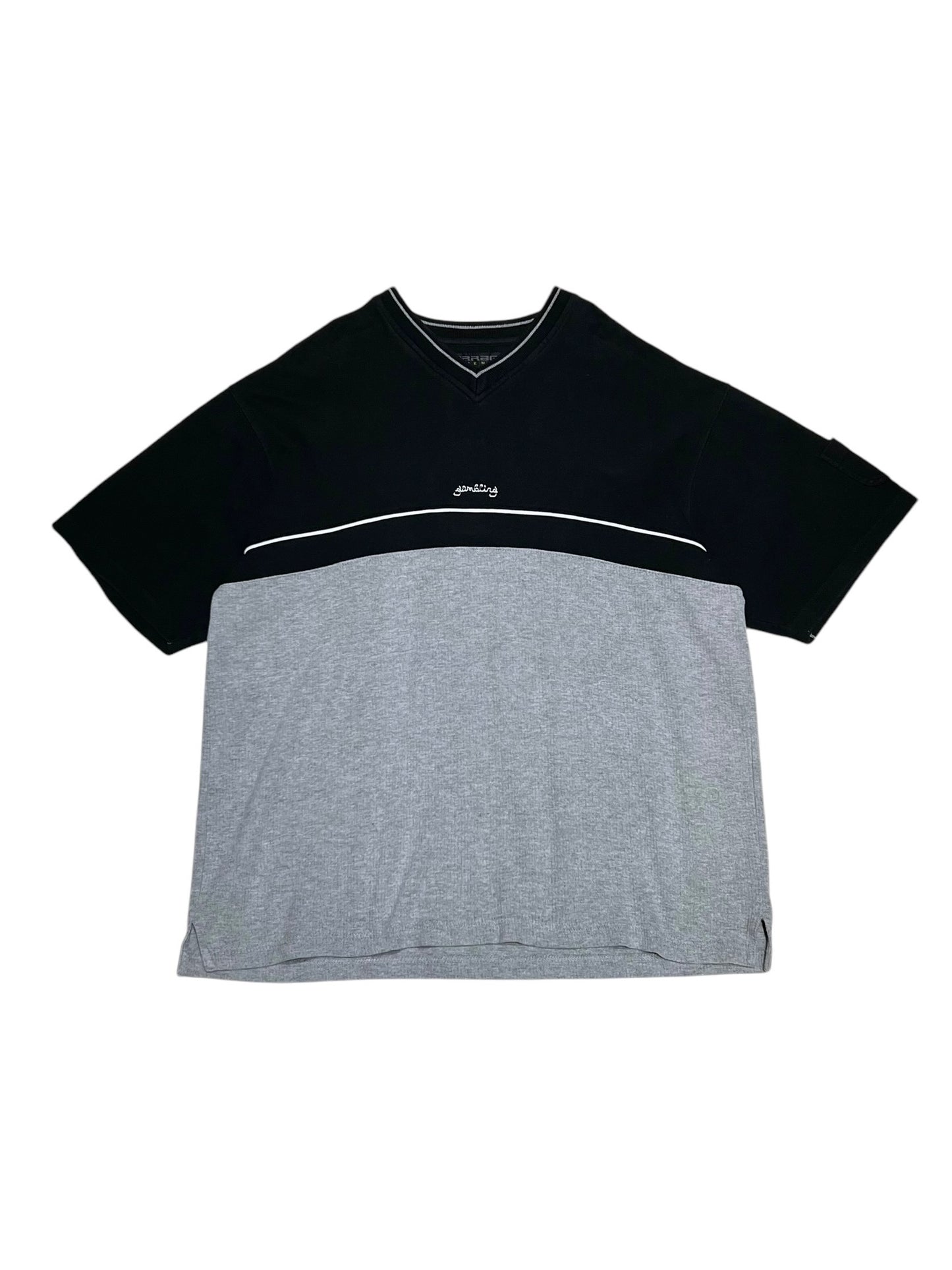 GAMBLING V-NECK TEE